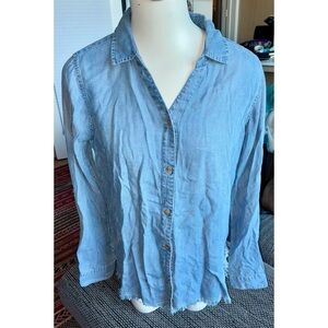 NWT $46 Francesca’s Lng-slv Blue Denim Button-up Top, SZ S
